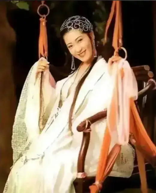 《金瓶梅2：爱的奴隶》相关资源图片